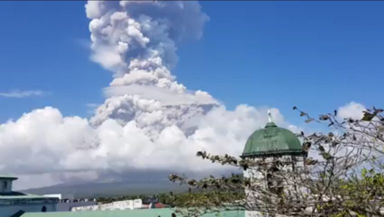 Monte Mayon Filippine