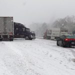 Meteo USA: dirompente tempesta di neve provoca moltissimi incidenti e blackout elettrici nella Carolina del Nord, in difficoltà tutti gli Stati Uniti meridionali [GALLERY]