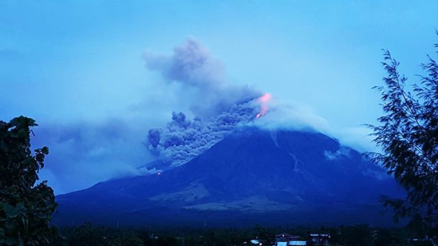 vulcano Mayon