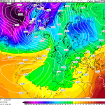 Previsioni Meteo, inizio settimana con un nuovo peggioramento sull’Italia: freddo e neve al Nord, nuova sciroccata al Sud