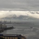 Neve a Napoli: Vesuvio completamente imbiancato [GALLERY]