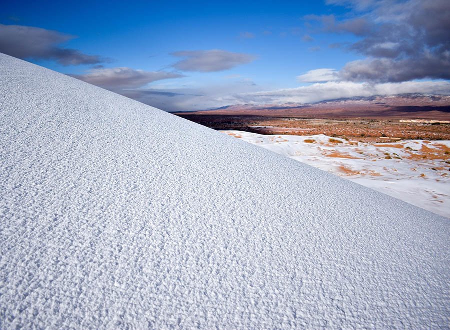 neve sahara ain sefra algeria