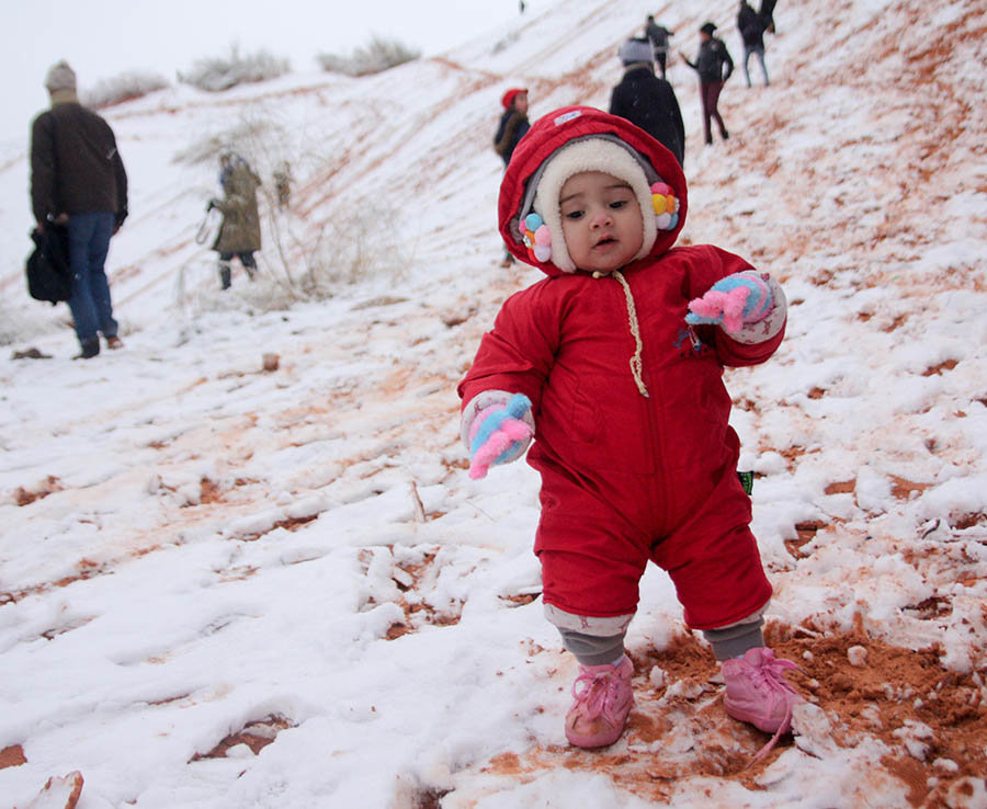 neve sahara ain sefra algeria