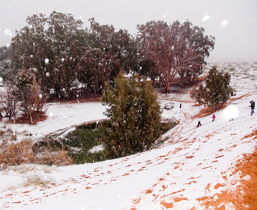 neve sahara ain sefra algeria