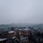 Allerta Meteo, il Burian congela l’Italia: la NEVE imbianca anche Genova, Firenze e Livorno, grande attesa a Roma e Napoli [LIVE]