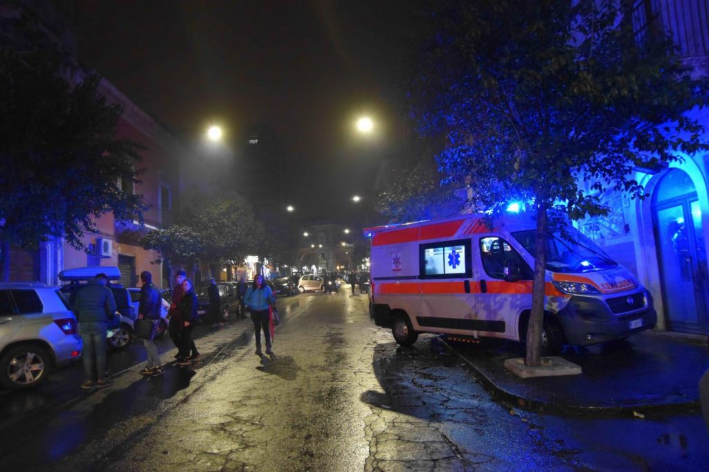 Catania, esplosione per fuga di gas in edificio