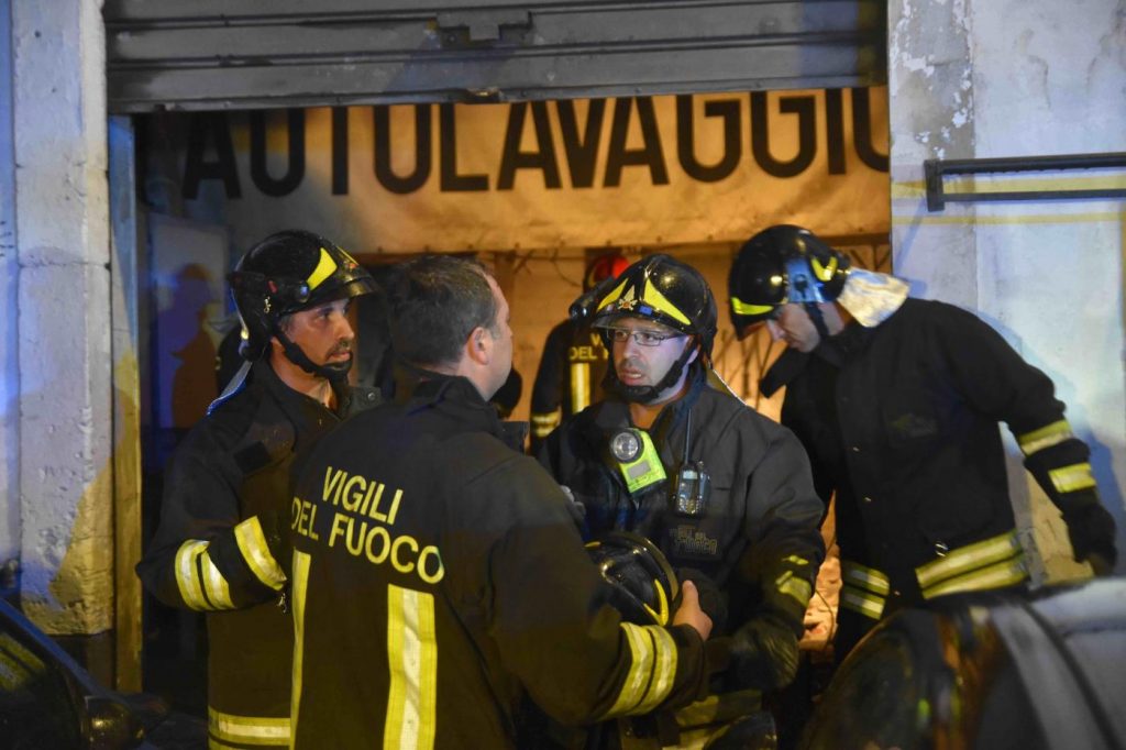 Catania, esplosione per fuga di gas in edificio