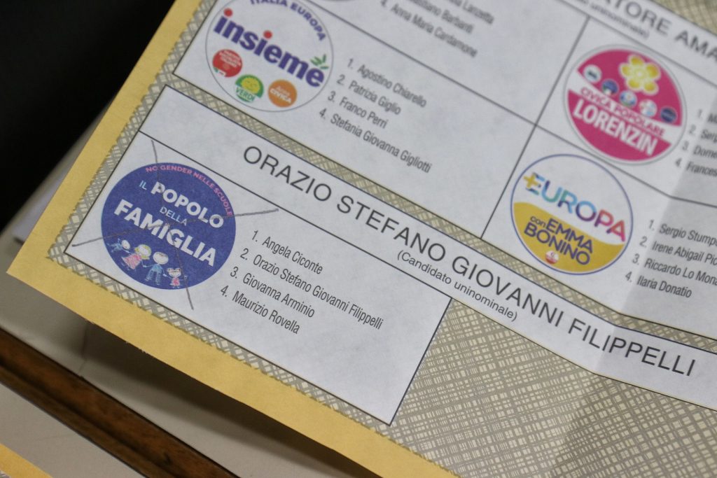 elezioni voto il popolo della famiglia