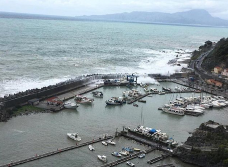 mareggiata praia a mare tortora maratea 21 marzo 2018