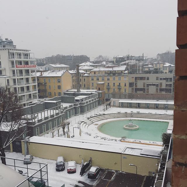 Neve Milano