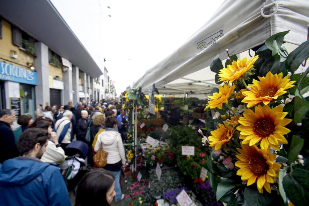 Milano, Fiori e sapori sul naviglio grande