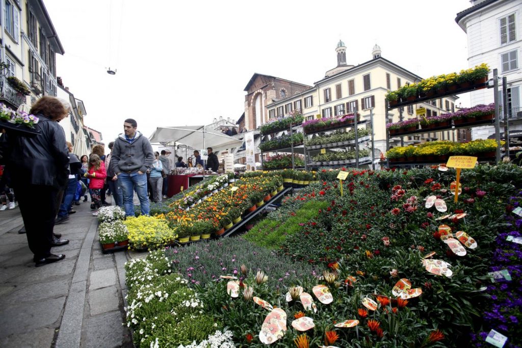 Milano, Fiori e sapori sul naviglio grande