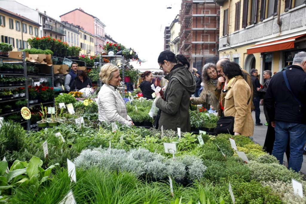 Milano, Fiori e sapori sul naviglio grande