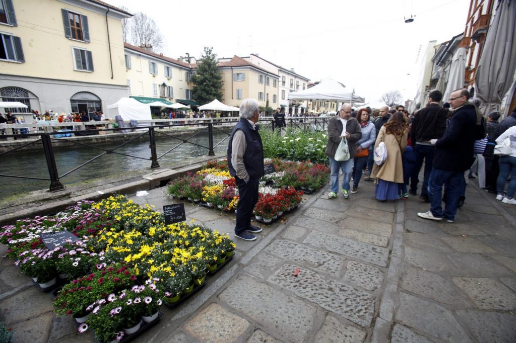 Milano, Fiori e sapori sul naviglio grande