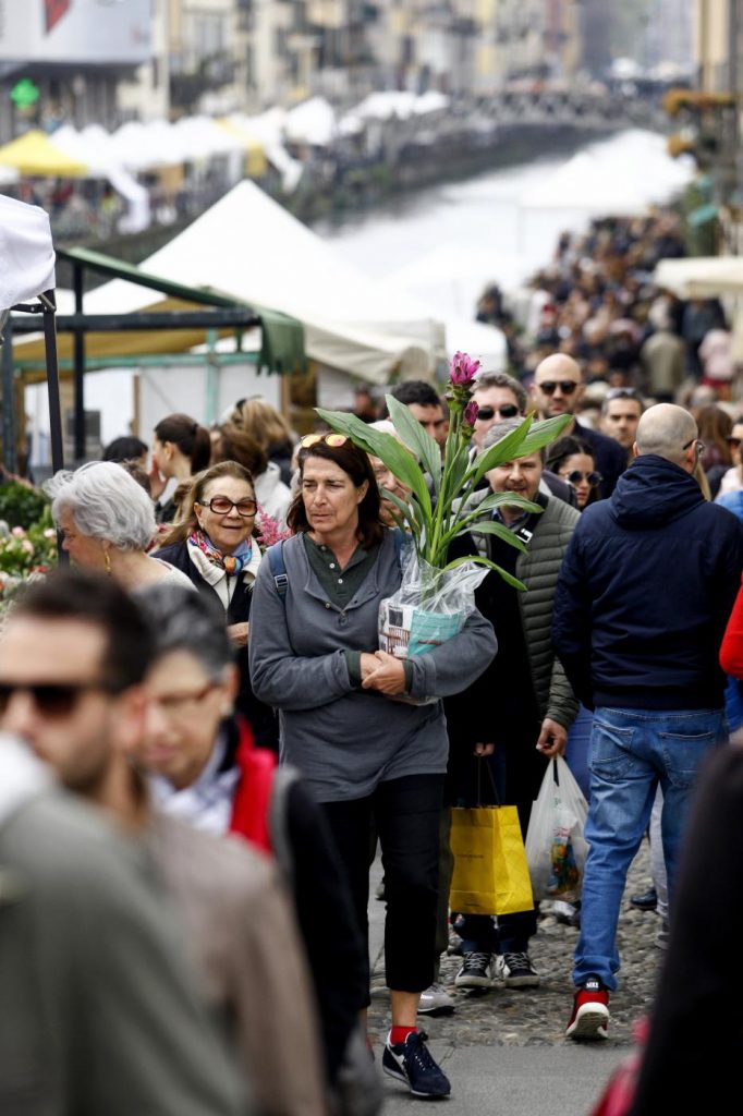 Milano, Fiori e sapori sul naviglio grande