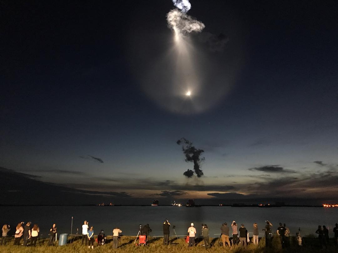 lancio SpaceX nuvole