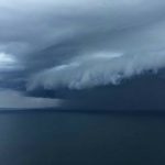 Maltempo, impressionante Shelf Cloud su Sorrento: le FOTO in diretta