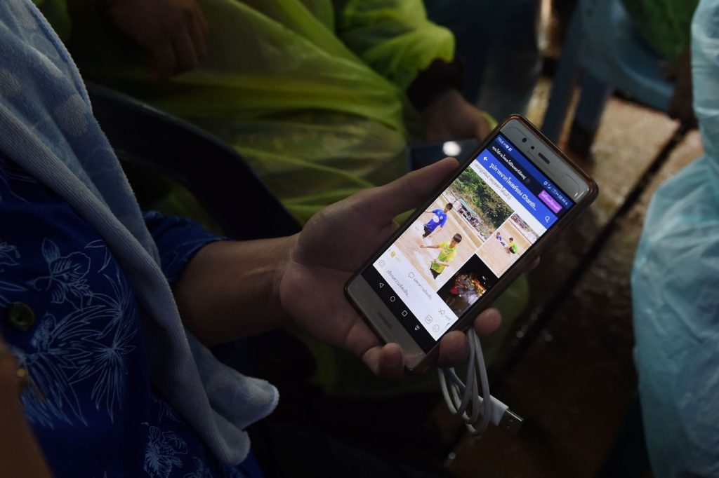 Thailandia, squadra di calcio intrappolata nelle grotte