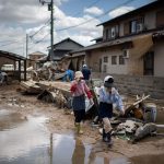 Piogge record, alluvioni e frane: almeno 179 morti e 60 dispersi in Giappone, ora è allarme caldo [GALLERY]