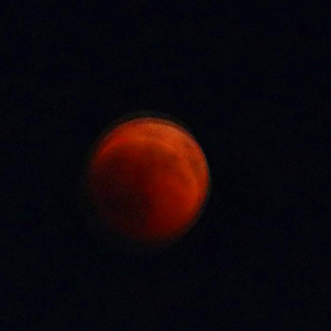 eclissi luna foto