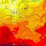 Previsioni Meteo, Agosto inizia col botto ma l’Italia è spaccata in due: super caldo fino a +40°C al Centro/Nord, più fresco e temporali al Sud