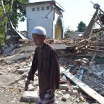 Devastante terremoto in Indonesia: le vittime salgono a 436, oltre 1.350 feriti e 352mila sfollati [GALLERY]