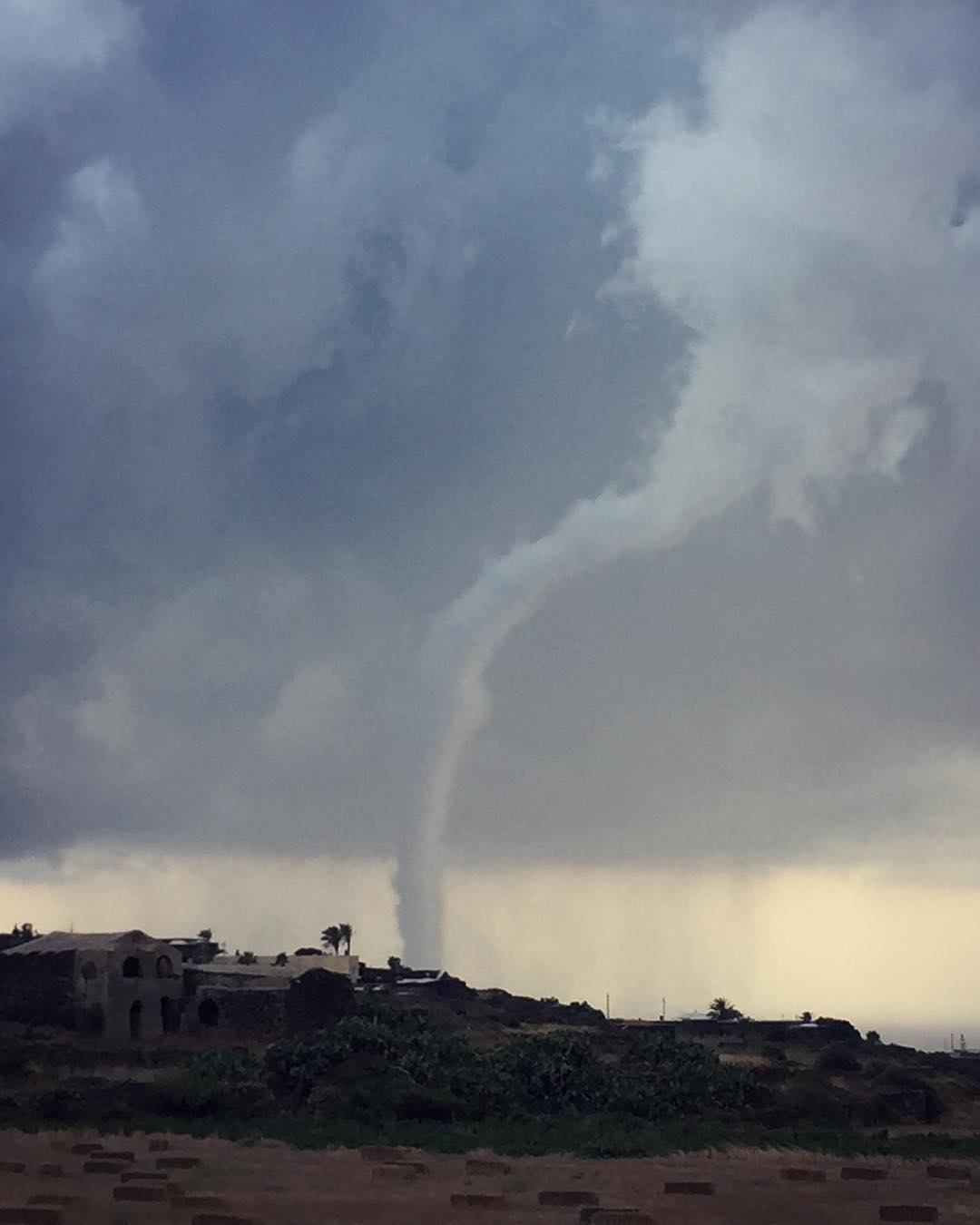 tornado pantelleria 4 agosto 2018