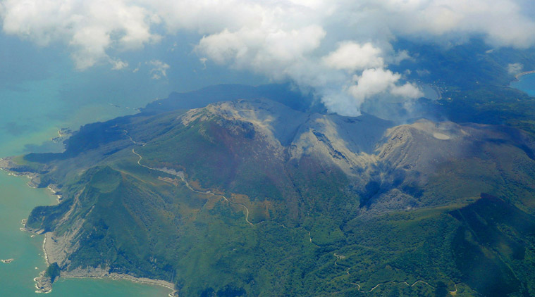 vulcano shindake giappone