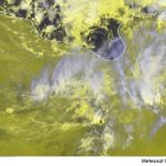 Allerta Meteo, l’Uragano Mediterraneo sta nascendo nel Golfo della Sirte: ciclogenesi in atto, allarme sullo Jonio [LIVE]