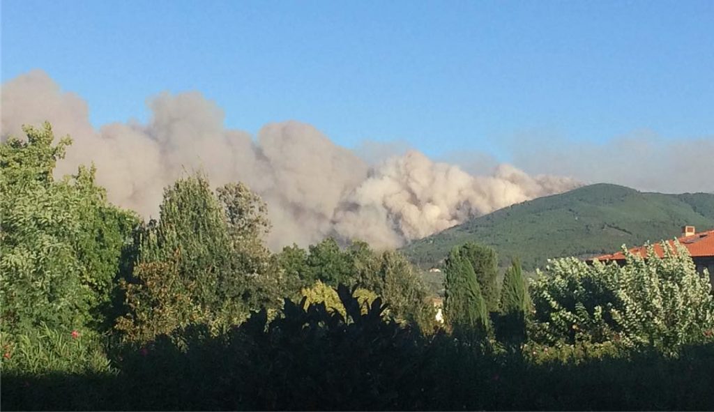 incendio monte serra