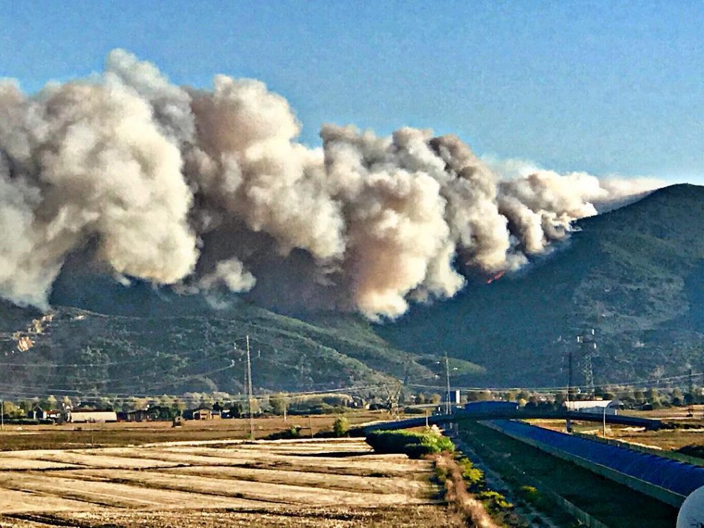 incendio monte serra