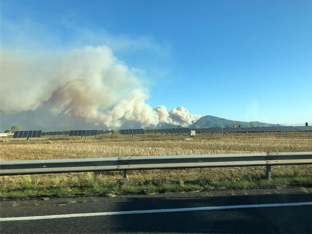 incendio monte serra