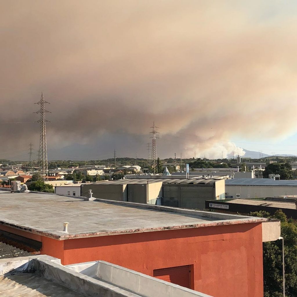 incendio monte serra