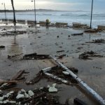 Maltempo, Uragano “Zorbas” sul mar Jonio: il mare in tempesta “cancella” la spiaggia di Sampieri e si abbatte sul lungomare [FOTO LIVE]