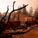 California, si chiama Paradise ma per ore è stata solo un inferno di fuoco: ecco quel che resta della città rasa al suolo dalle fiamme [FOTO]