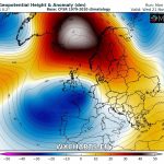 Previsioni Meteo Europa, weekend di caldo nel Mediterraneo ma lunedì 26 tornano freddo e maltempo. Artico infuocato per tutta la settimana [MAPPE]