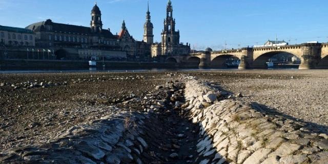 siccità germania fiume dresda 4 novembre 2018