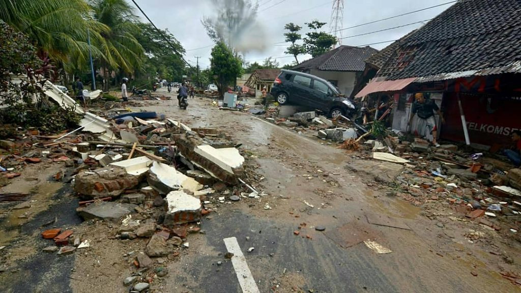 eruzione tsunami krakatoa