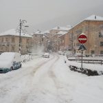 Allerta Meteo, il Ciclone Polare inizia a flagellare l’Italia: bufere di NEVE su Genova e Savona, allarme Medicane per Sardegna e tutto il Sud