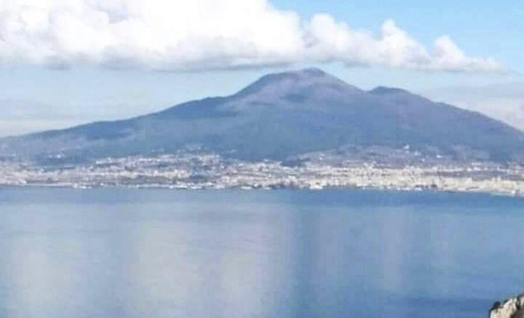 neve Vesuvio