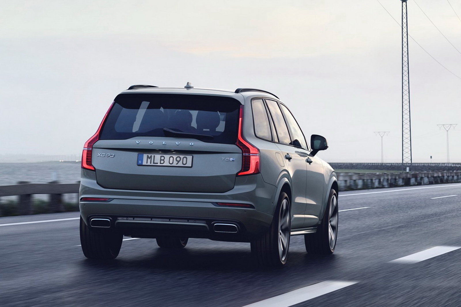 VOLVO XC90 2019