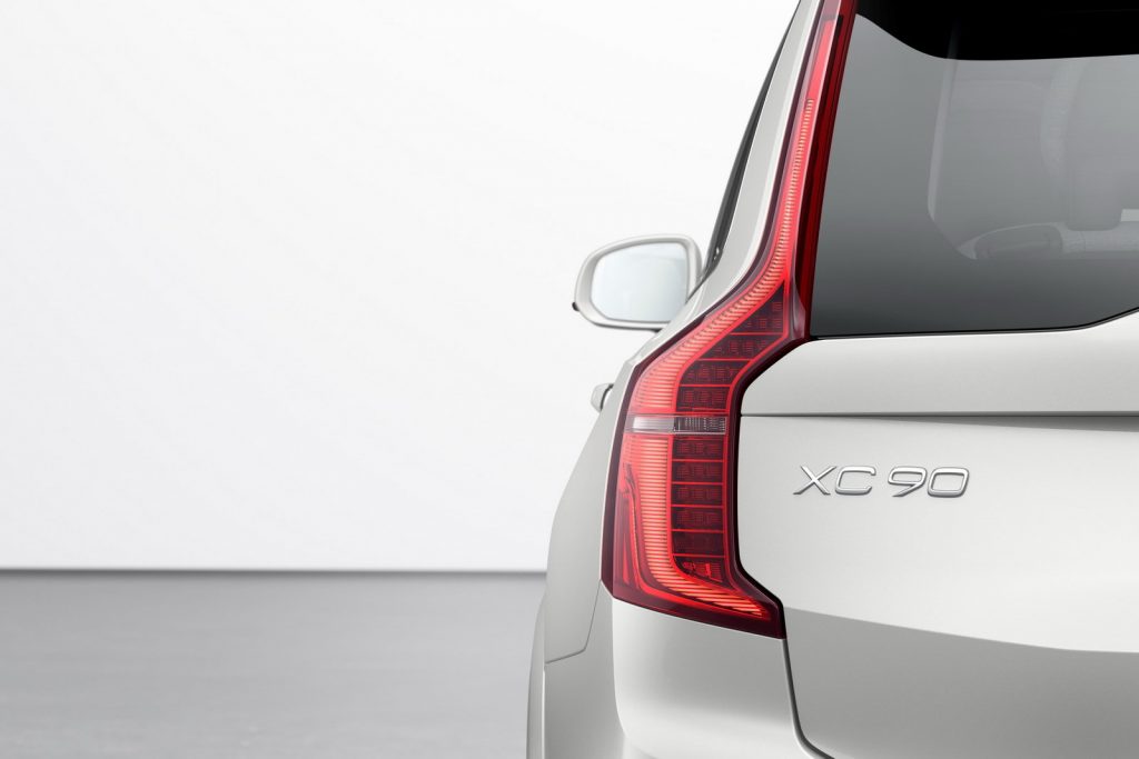 VOLVO XC90 2019