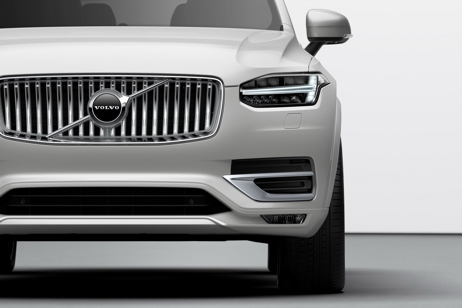 VOLVO XC90 2019