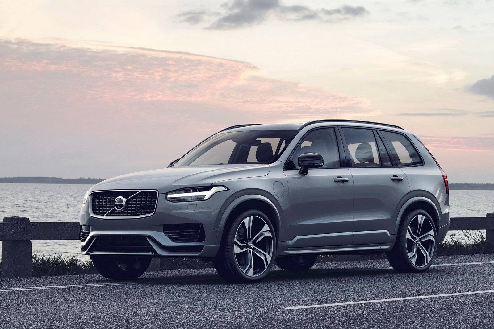 VOLVO XC90 2019