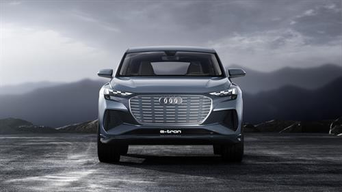 AUDI Q4 e-tron 2019