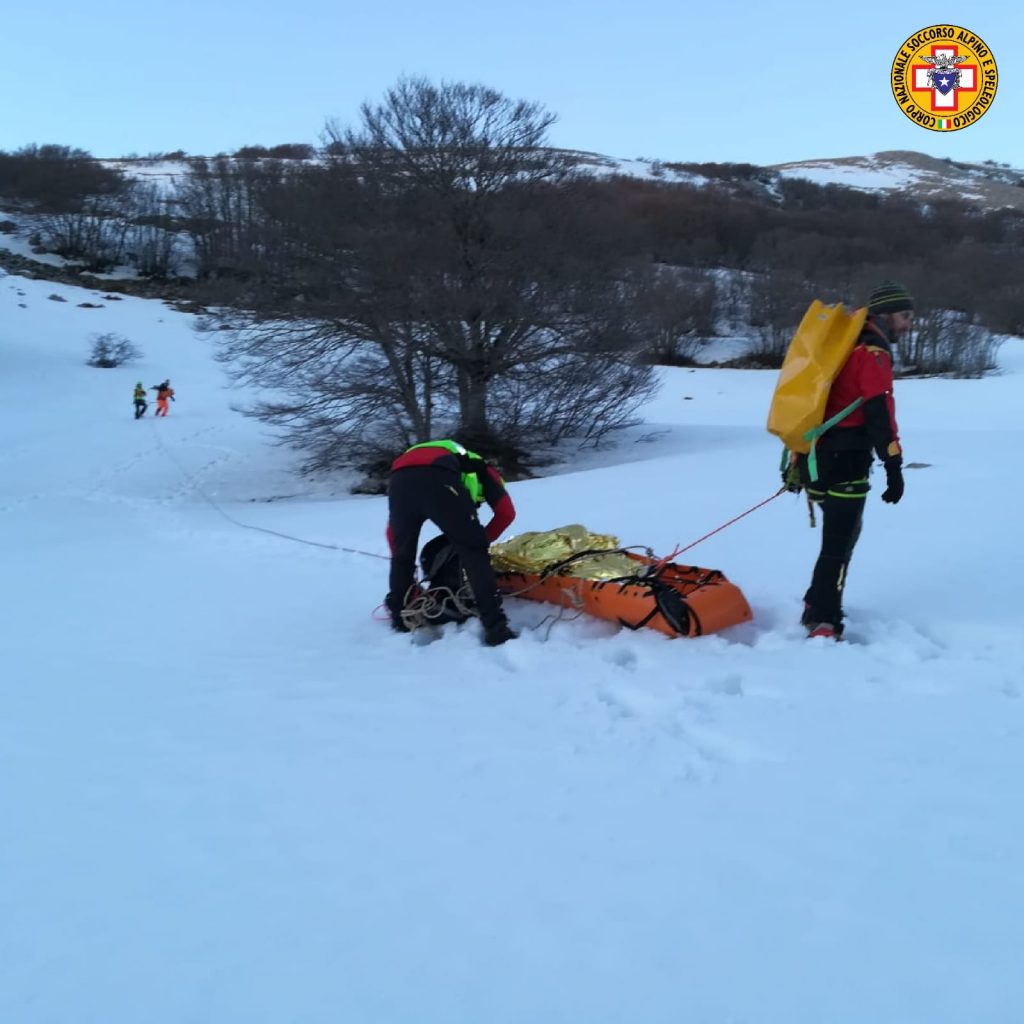 intervento soccorso alpino pizzo carbonara