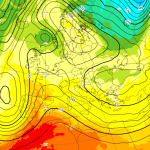 Meteo Pasqua e Pasquetta, gli ultimi aggiornamenti: arriva il caldo, ma attenzione allo scirocco