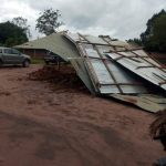 Meteo, Mozambico in ginocchio per il ciclone Kenneth: “Aiutateci, stiamo perdendo tutto”. Devastanti inondazioni, 35.000 case distrutte, 5 vittime [FOTO e VIDEO]