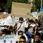 Fridays for Future: migliaia di giovani in corteo a Milano per il clima [GALLERY]