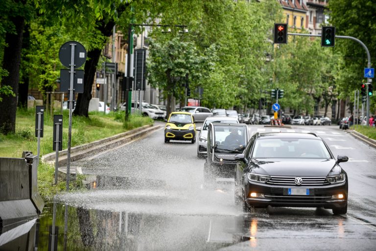 Maltempo Milano: Allagamenti Per Le Forti Piogge [GALLERY]